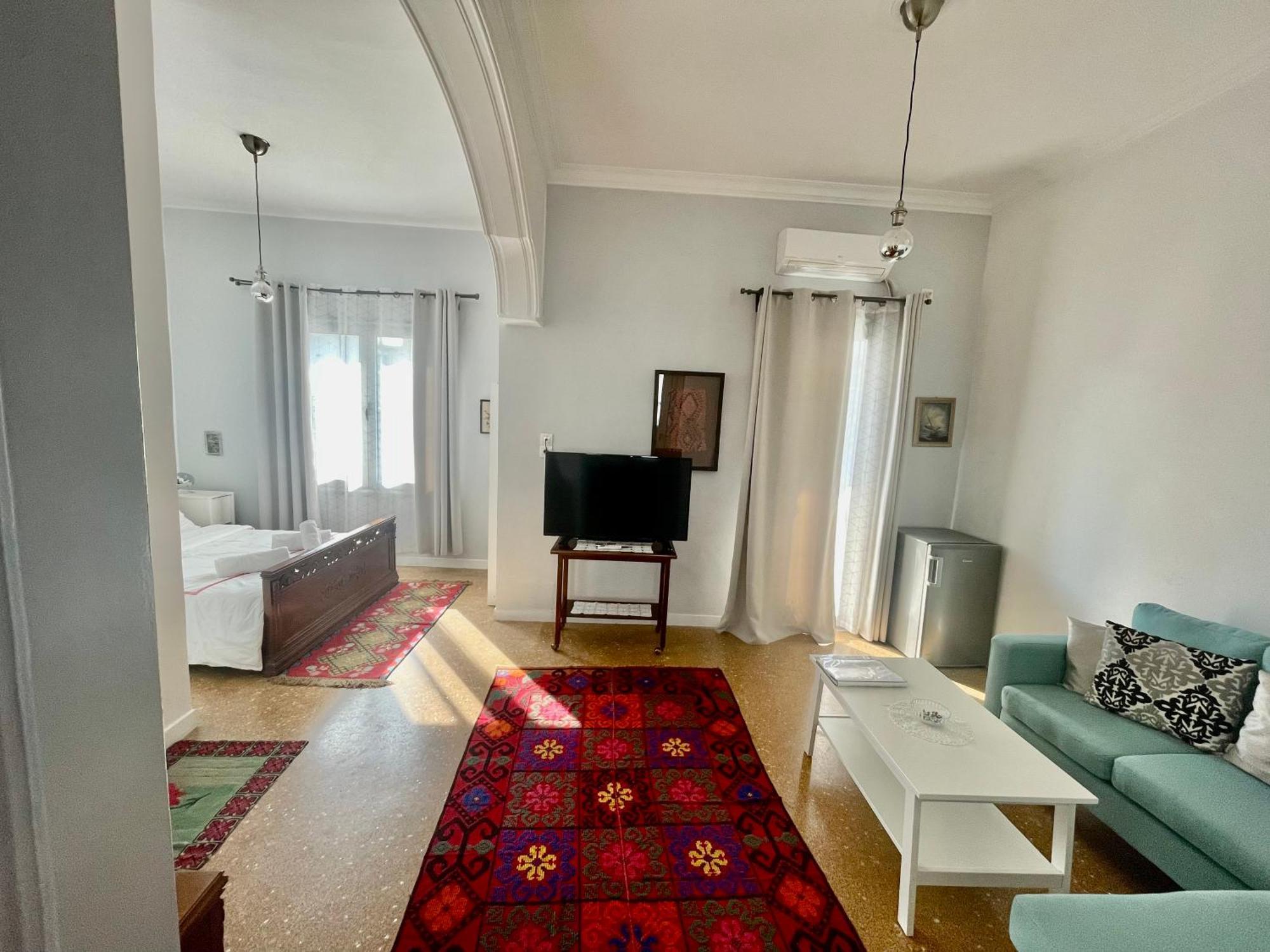 A Litte Taste Of Home Guest House Athens Exterior photo